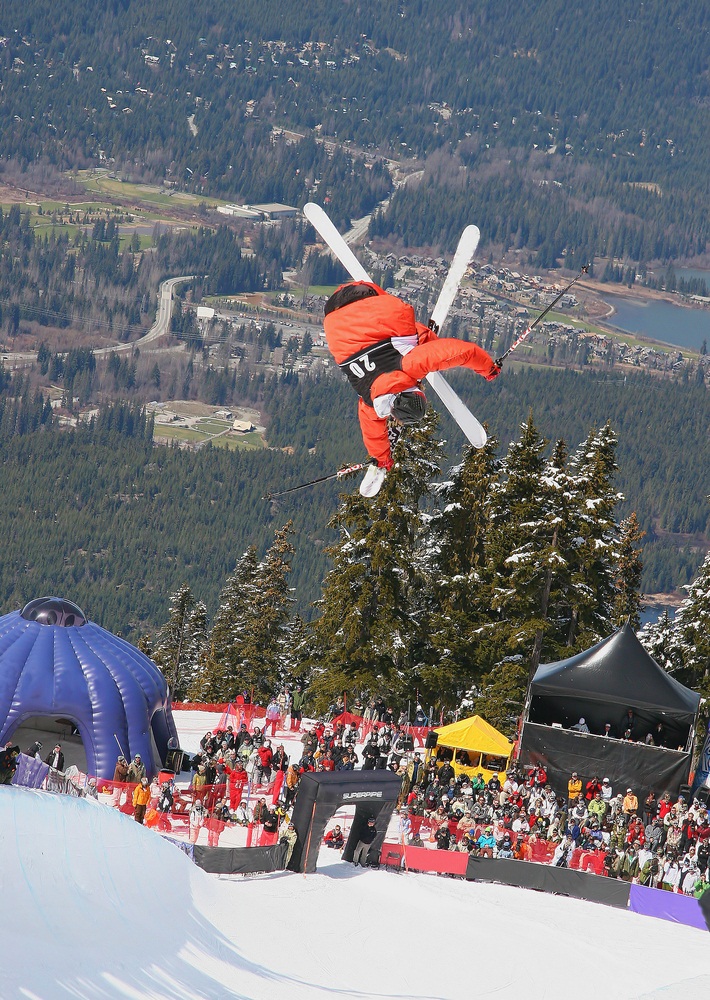 Spotlight Winter Sports KIDS DISCOVER