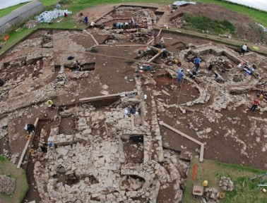 Huge Stone Age Temple Surfaces in Scotland
