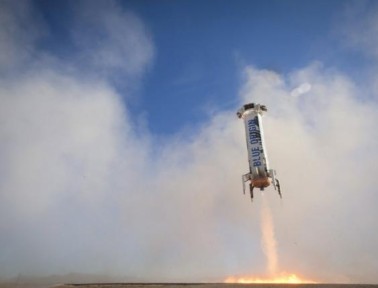 News Wrap: Reusable Rocket Lands Safely, The First Insect-Robot Hybrid, and more
