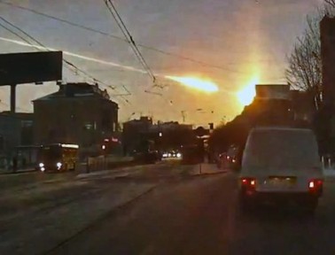 The Exploding Meteor Effect