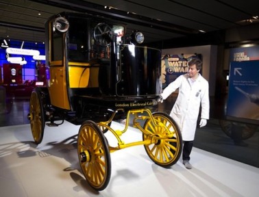 The Early History of EVs