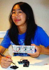 Teen Invents Bluetooth EKG to Help Keep Hearts Healthy