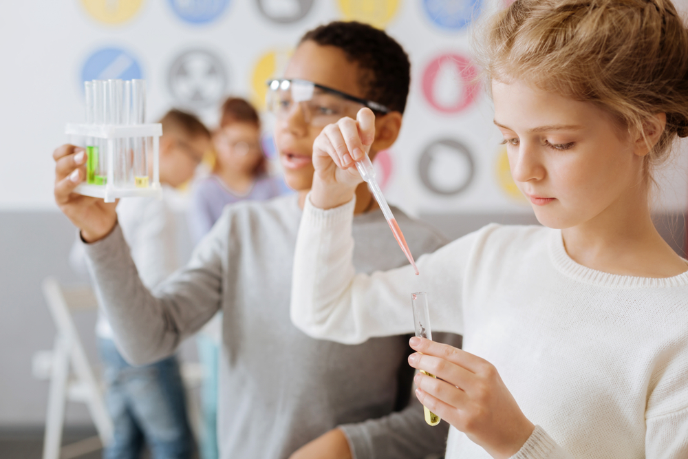 Science Class Discussion Strategies - Classroom Tips - Kids Discover